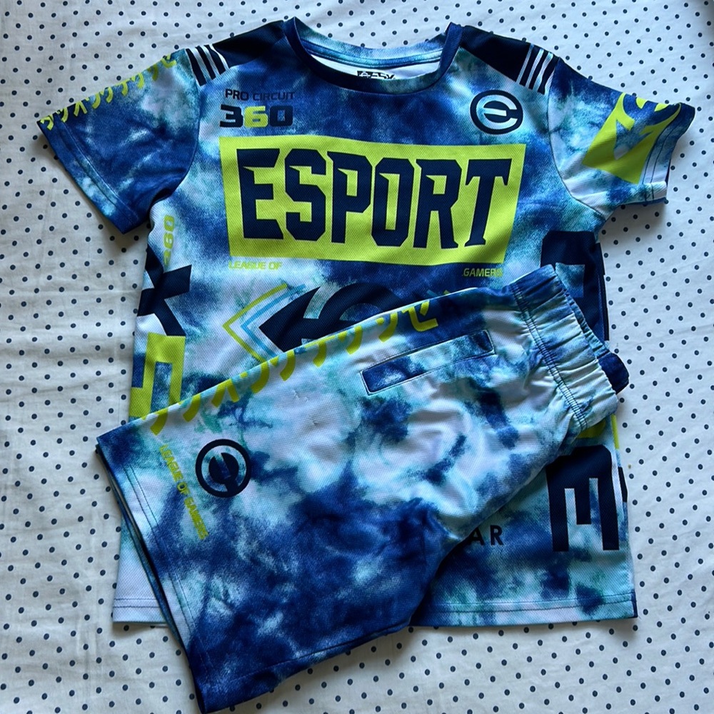 ESX GAMER WEAR